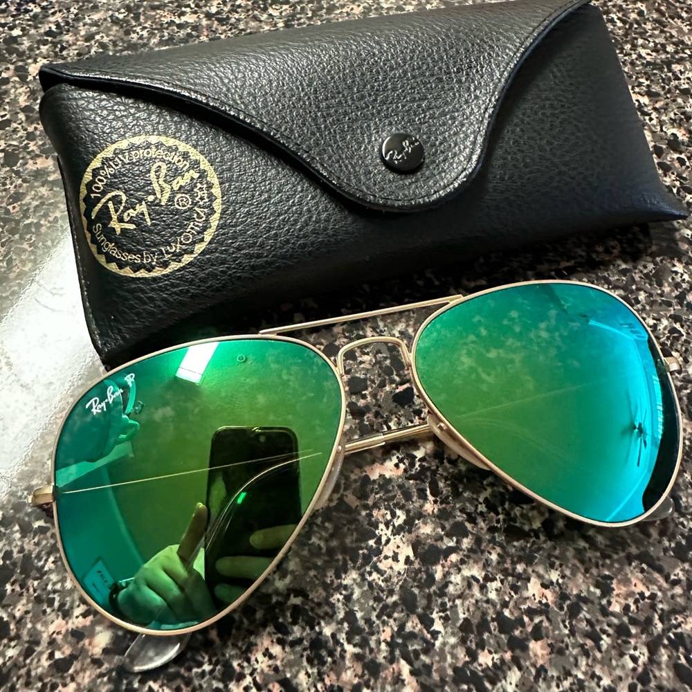 Unisex ray ban aviators